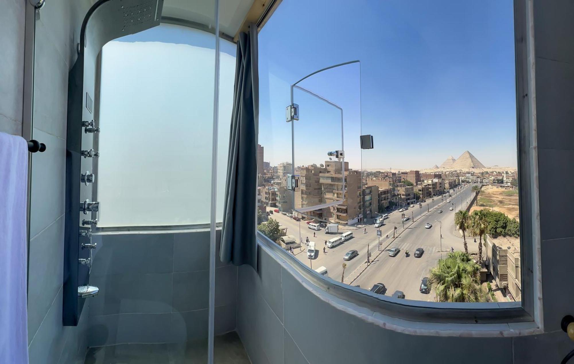 Imperial Pyramids Heights View Acomodação com café da manhã Nazlet el-Sîsi Exterior foto